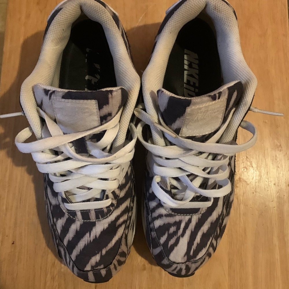 Nike Air Max 90 - Picture 3 of 3